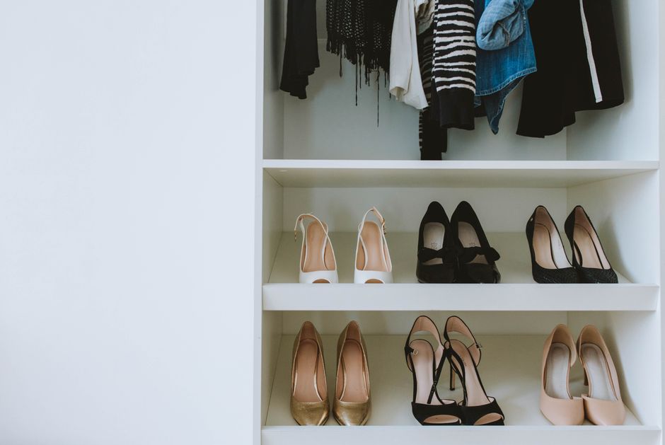 Organized custom closet shelves